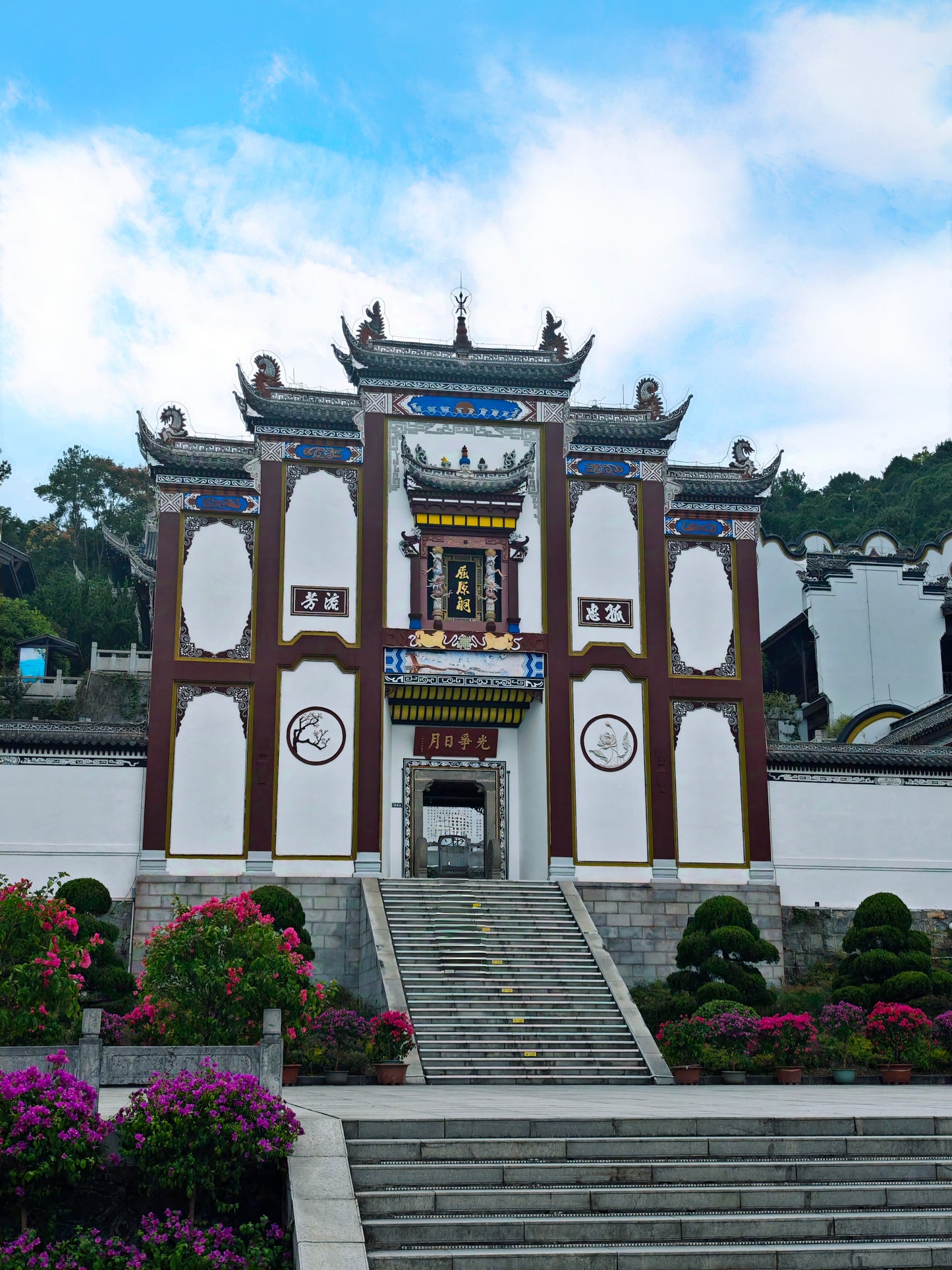 Yangzi Explorer 2025: Chongqing Loop| 8 Days & 7 Nights
