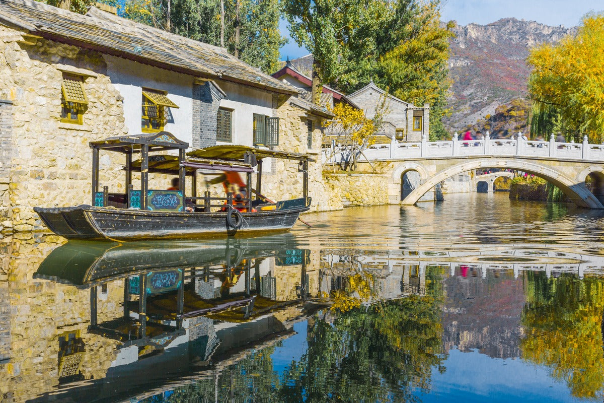 Private Escape from Beijing: Jinshanling Great Wall, Simatai's Glowing Nightscape, Gubei Water Town