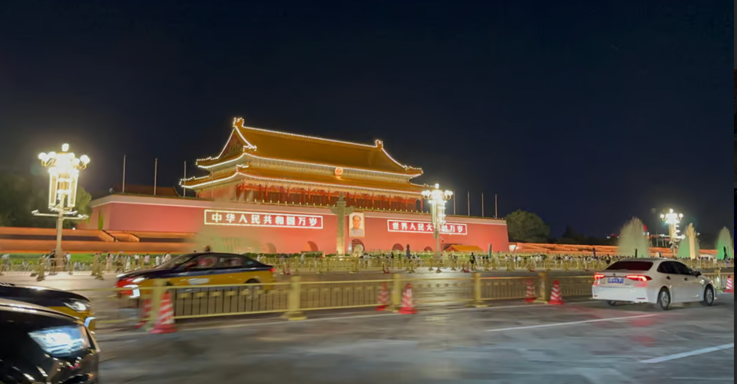Beijing Nights: Fun-filled Custom Packages Unlock the Mysterious Darkness