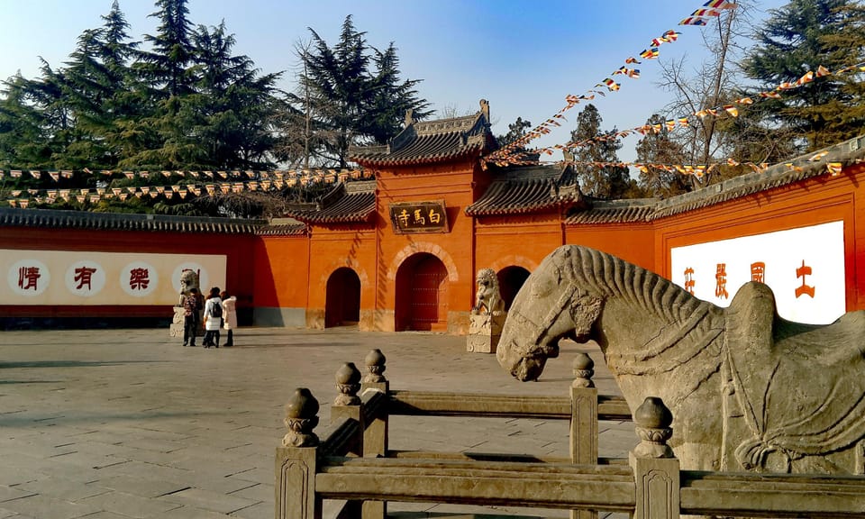 From Luoyang/Zhengzhou: Luoyang Highlights Guided Day Trip