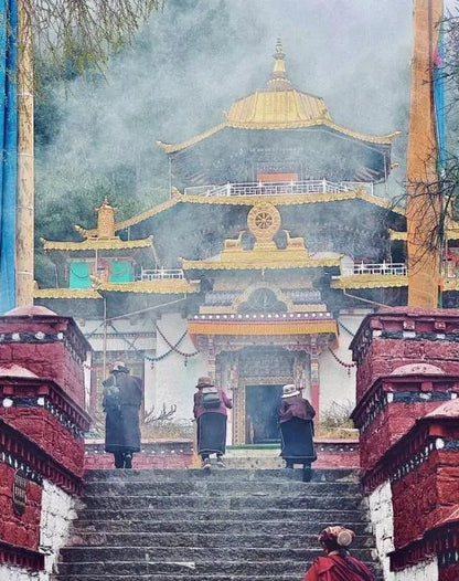 Tibet Panorama: Lhasa & Nyingchi Immersion | 7 Days 6 Nights