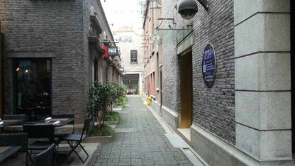 Shanghai: French Quarter Walking Tour