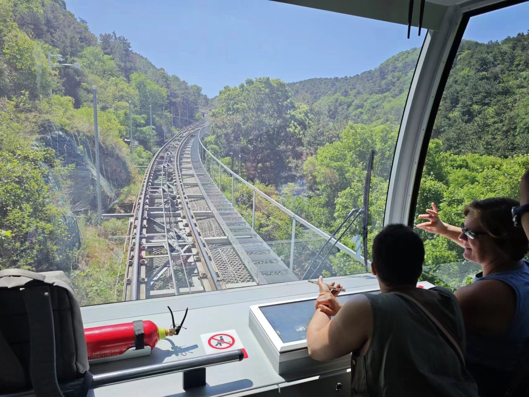 Beijing: Private Roundtrip transfer to Great Wall of China