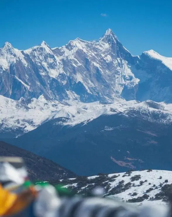 Tibet Journey to the Roof of the World: Lhasa & Everest Base Camp | 7 Days 6 Nights